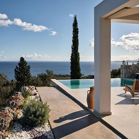 Thelxi's I - Brand New Seaview Suite!