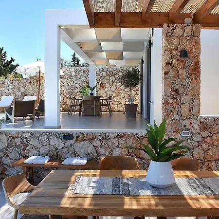 Thelxi's I - Brand New Seaview Suite! *