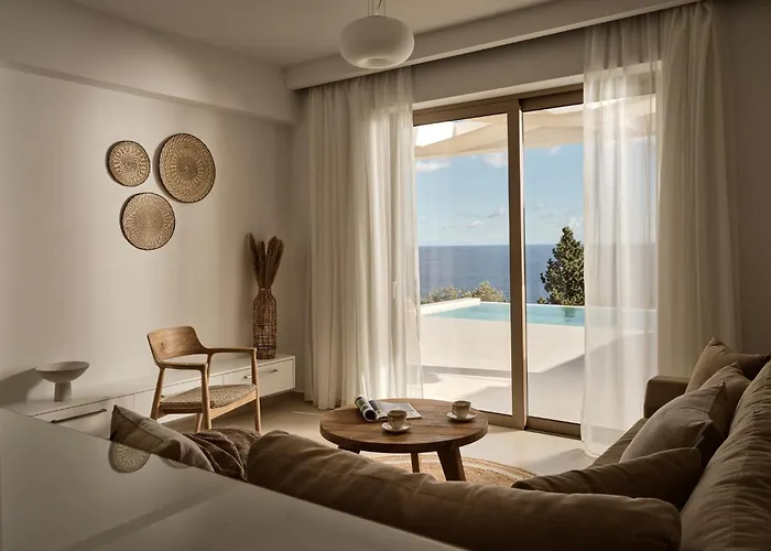 Villa Thelxi's I - Brand New Seaview Suite! *