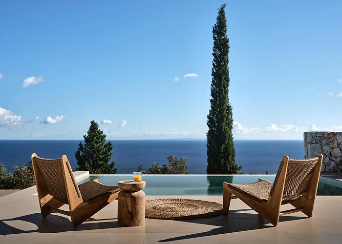 Villa Thelxi's I - Brand New Seaview Suite!