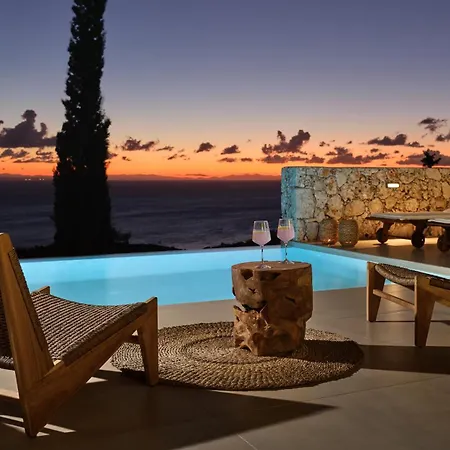 Villa Thelxi's I - Brand New Seaview Suite! *
